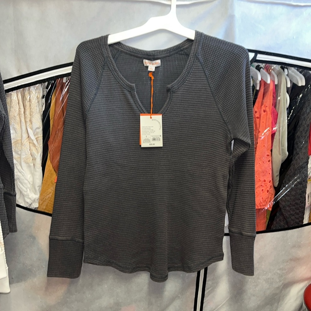 5/$10 LONG SLEEVE SHIRT